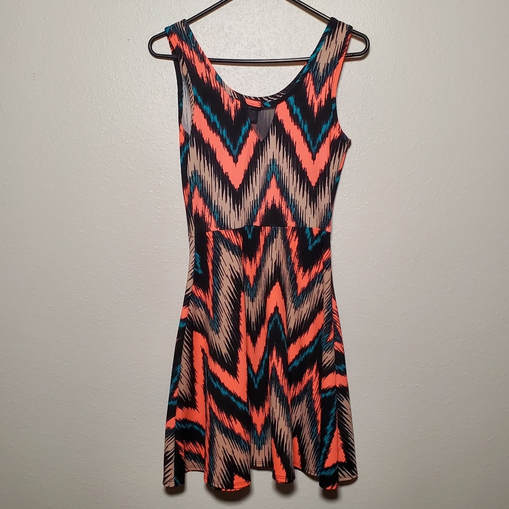 Rue21 Chevron multi color mini dress